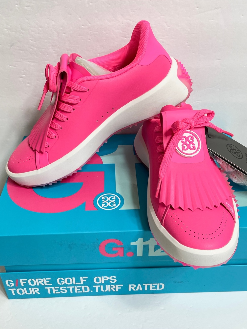 G/Fore Women's G.112 Camo Sole Kiltie Golf Shoes Size 6.5 Pink GLF000041